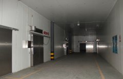 600平米低溫冷凍庫(kù)庫(kù)板價(jià)格，冷凍庫(kù)造價(jià)是多少